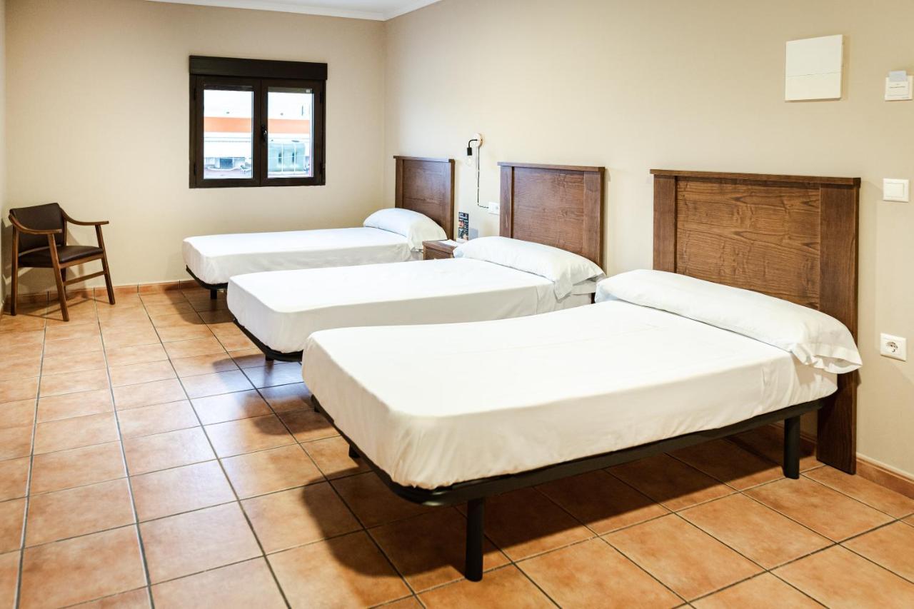 As Hoteles Fuente La Higuera Direccion Albacete La Font de la Figuera Bagian luar foto