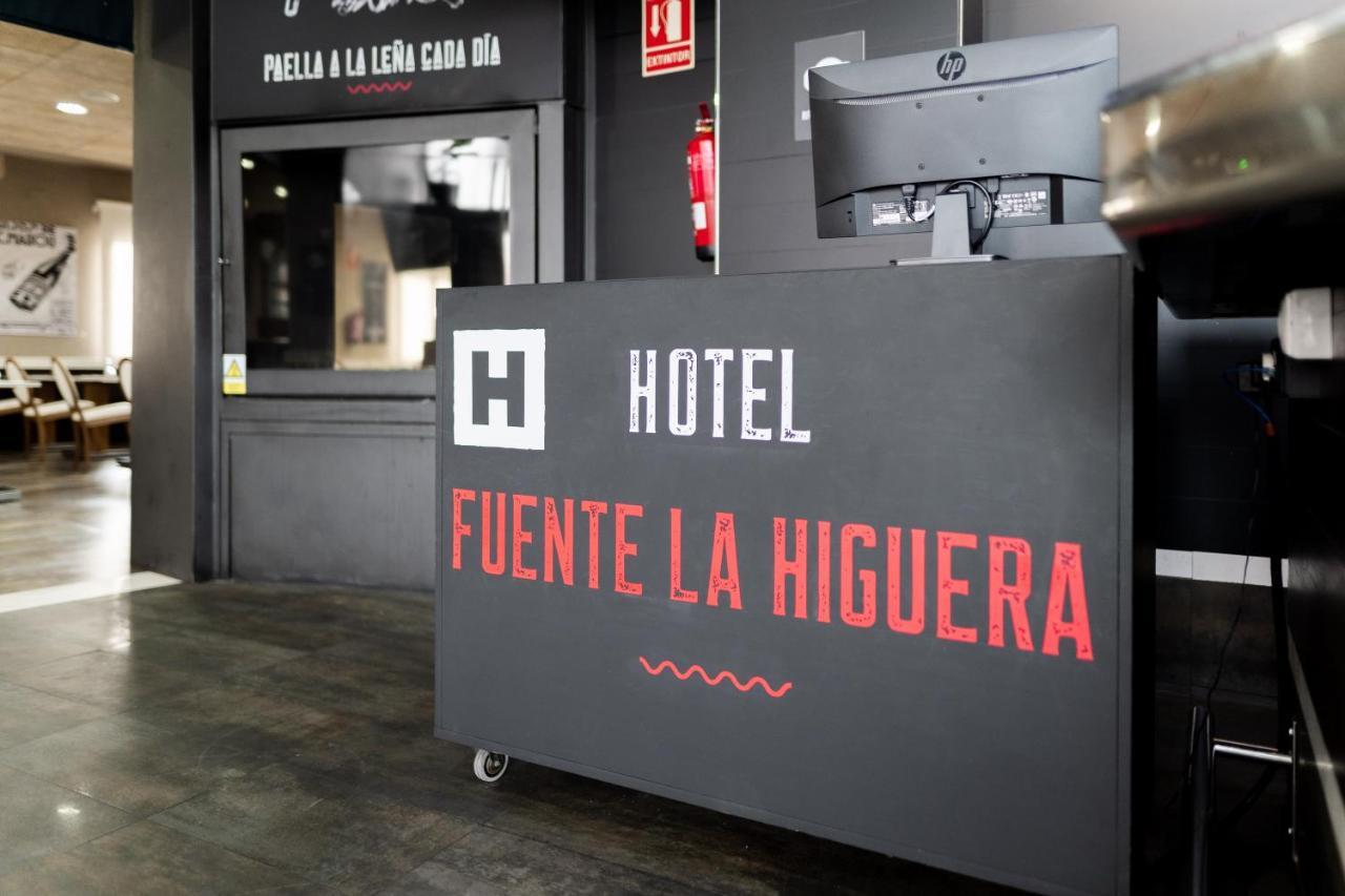 As Hoteles Fuente La Higuera Direccion Albacete La Font de la Figuera Bagian luar foto